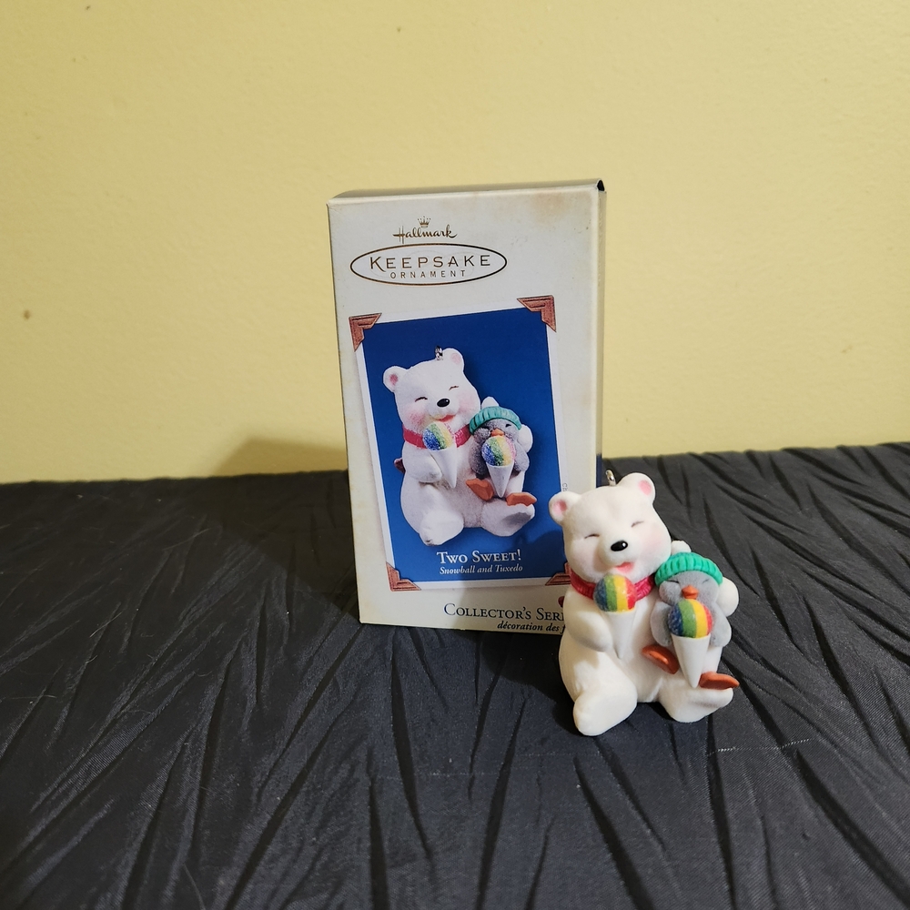 2002 Hallmark Keepsake "The Wishing Star" Ornament.